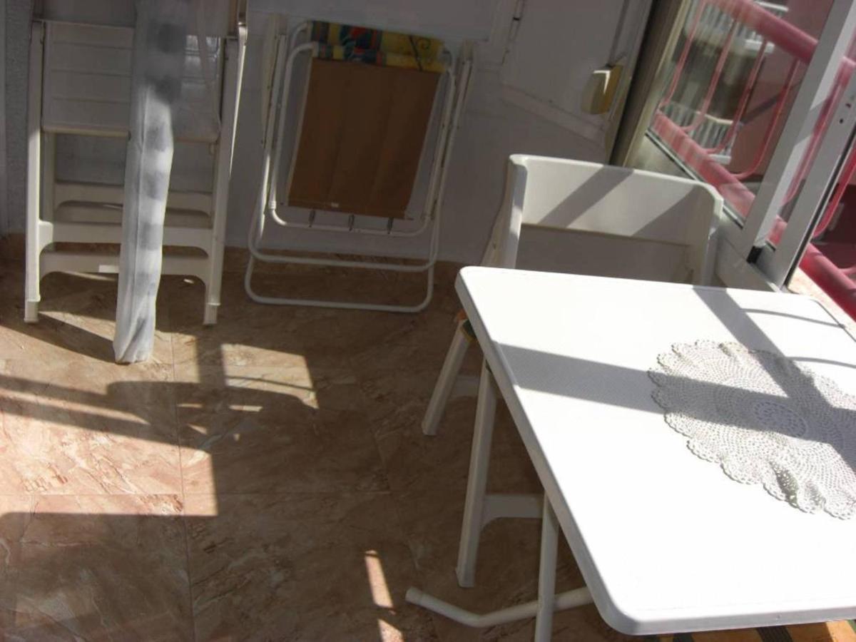 Apartamento Costy Studio Near The Beach Torrevieja Exterior foto